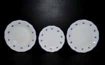 Porcelánová sada talířů dekor modrá házenka, 18 dílná