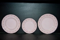 Sada talířů růžová Sonáta 158 18 dílná.